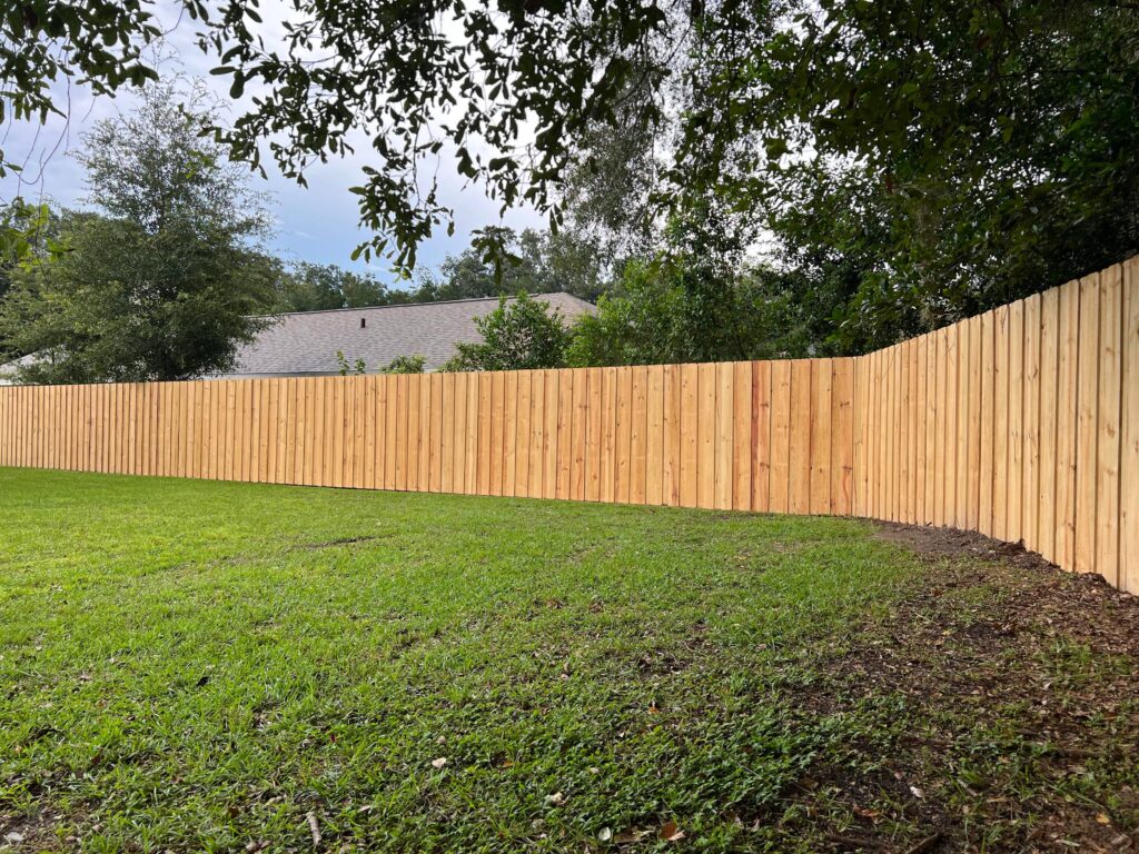 What are the Benefits of Wood Privacy Fencing?